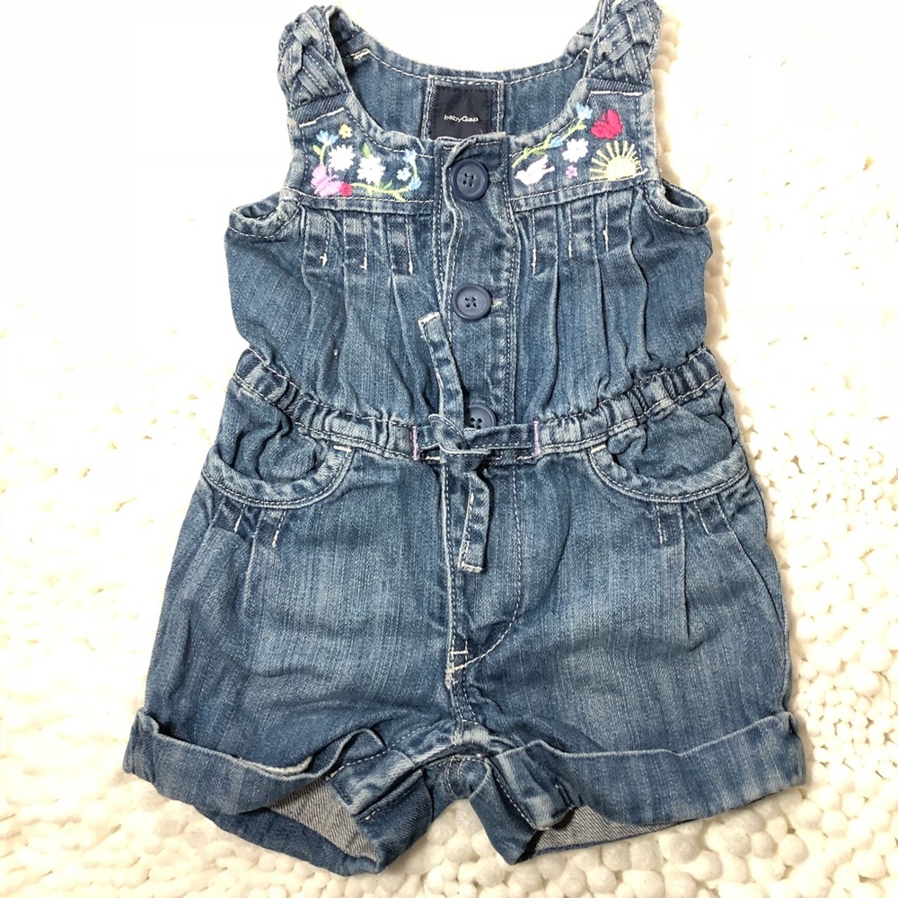 Baby Gap 0-3mos adorable jean overall one piece